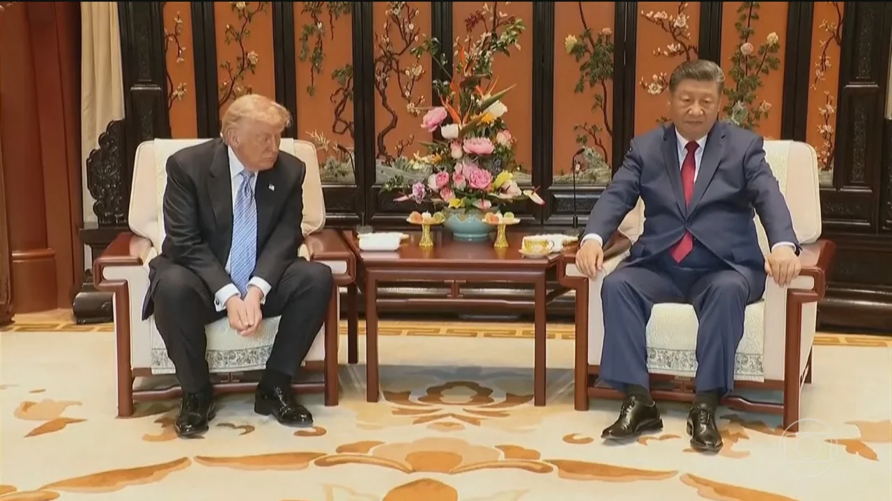 China bans exports to 10 US companies and expands trade retaliation; see list